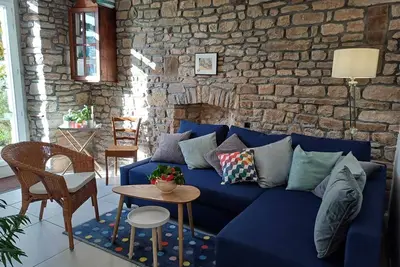 Image de Charmante maison de famille rénovée en 2024 au coeur d'un petit village breton