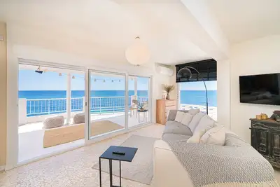 Stunning Brand New Villa Sea View