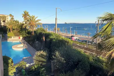 Image de Appartement Très Agréable, Ensoleillé, Face a la mer Sans vis à vis