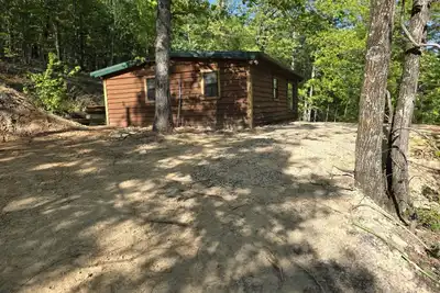 The Golden Eagle Cabin