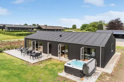 Image de Superbe maison à Haderslev avec sauna