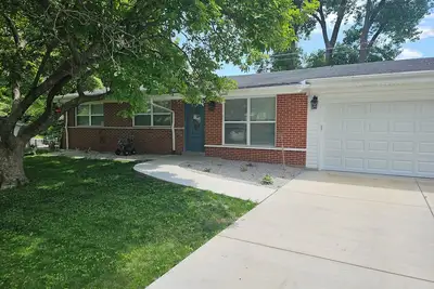 Image de Luxurious Amenities at Zoey's House in Heart of Olivette