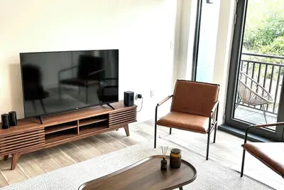 Image de Modern Luxury Apartment in the Heart of Quincy