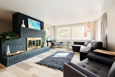 Image de #StayInMyDistrict Northend Furnished Monthly