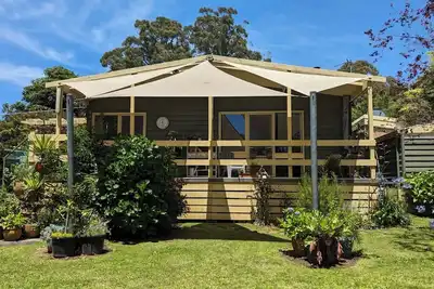 Image de Al'May Rawson escape, maiso familial de campagne