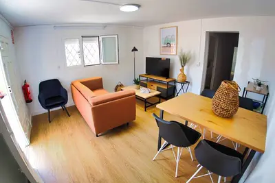 Apartment in Terracotta house