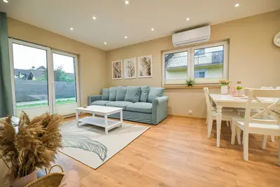 Image de Relax and unwind in a cosy atmosphere with a unique view.
