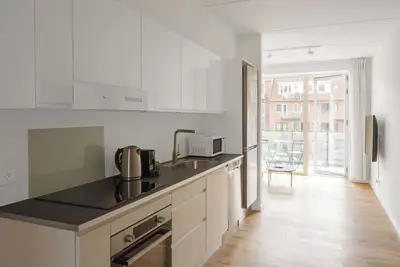 Image de Fantastic 2-bed with large private balcony - 385