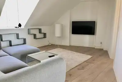 Image de Great 2-bed penthouse apartment.