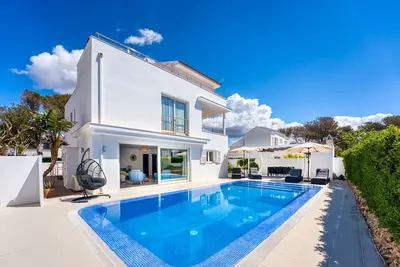 Image de Stylish villa with pool near several beaches, Cala Blanca, Menorca