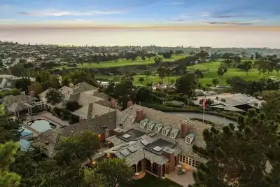 Image de Fox Hill Manor, A Masterpiece Estate