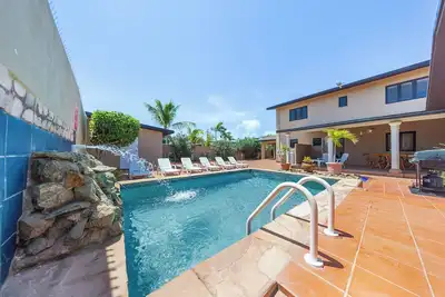 Image de Private Pool And Balcony! Near Palm Beach!