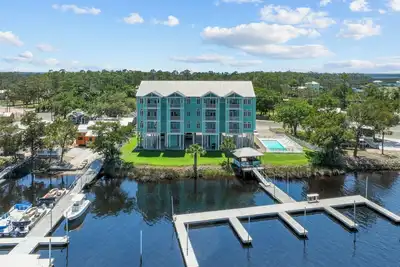 Image de The River Shack - Rivers Edge Condo 3d, Bldg 2 - Assigned Boat Slip & Pool!
