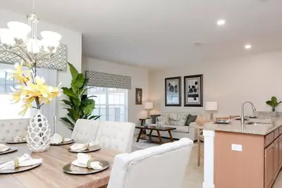 Image de Spacious Cozy Comfort in Every Corner