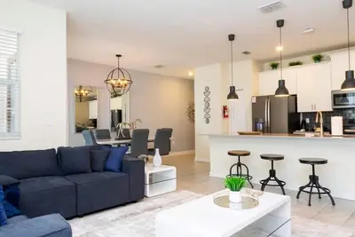 Image de Themed Bedrooms, Private Pool, Amazing Location - Super Cute Home