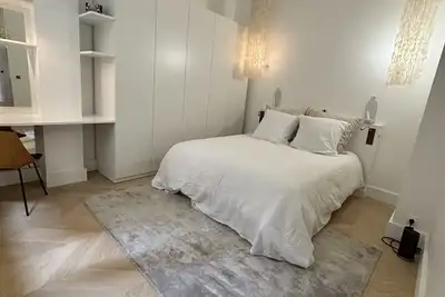 Image de Modern apt Canal St Martin/république