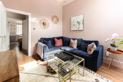 Image de Clapham Calm – 2 Bedroom Flat with Garden