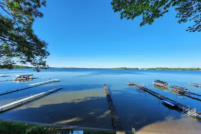 Image de Charming Lakefront Cottage on Coldwater Lake