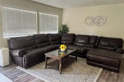 Image de Peaceful 2bed/1bath condo with parking