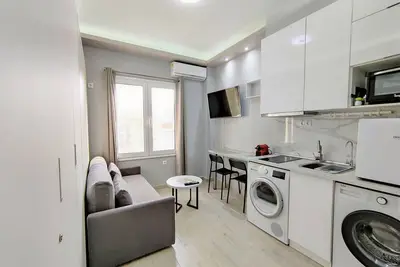 Image de Pretty Petitie Fully Equipped City Center Studio