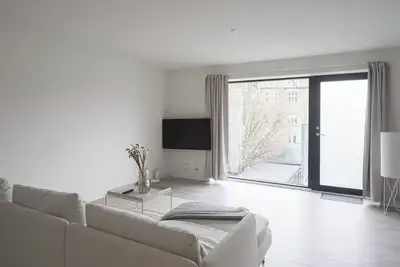 Image de Fantastic apartment w/ french balcony
