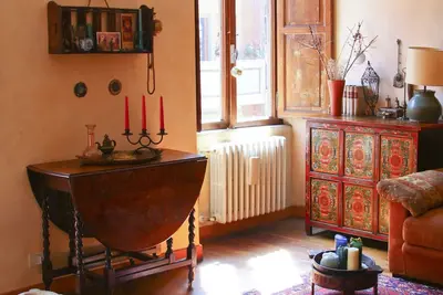 Image de Charming Bright Colosseum Apartment