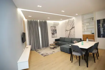 Image de L&M Homes in Korca City, Modern Cozy Apartment near Center with view.