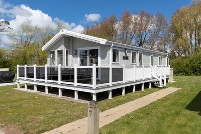 Image de St Mary's View - Luxury Lodge, Short Walk to Beach, Parking