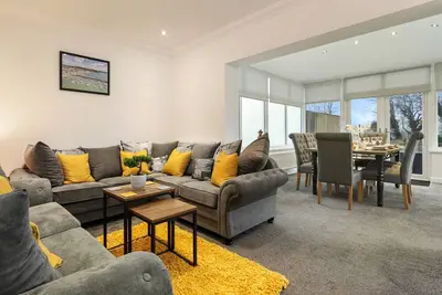 Image de Plas Gwyn - Walk to Beach, Parking, Enclosed Garden