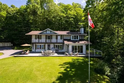 Image de Lakefront Vana Cottage At Lake Cecebe, Burk's falls