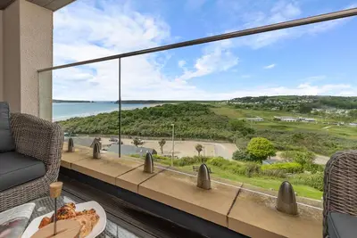 Image de Apartment 10 Waterstone House - Luxury Apartment with Sea Views