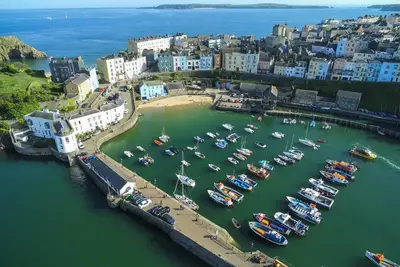Image de Four Seasons - 1 Bedroom Apartment - Tenby