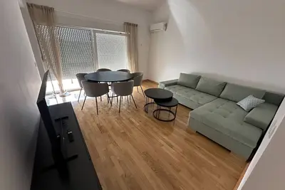 Image de Three Bedroom Apartment with Balcony A3