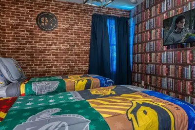 Image de New villa with Harry Potter and Mickey bedrooms