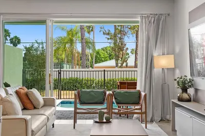 Image de Dream home with themed bedrooms close to Disney