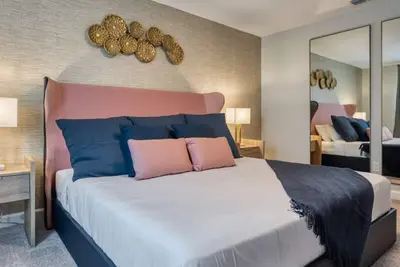 Image de Elegant and spacious home with themed bedrooms