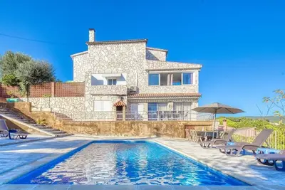 Image de Villa \"Costacabana - Abigail\" avec vue sur la mer, piscine privée et Wi-Fi