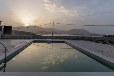 Image de Villa 'Adaman 2' avec piscine privée, Wi-Fi et climatisation
