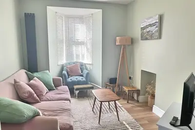Image de Charming 3 Bed Townhouse Near Llanddwyn Beach