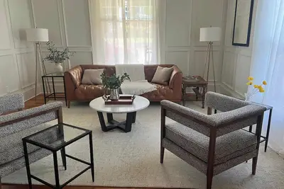 Image de Exquisite Designer Victorian | 3 En Suites | Downtown