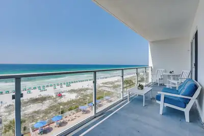 Image de Oceanfront Destin Condo with Pool & Beach Access