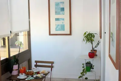 Image de Mini appartement avec salle de bain et cuisine à usage exclusif