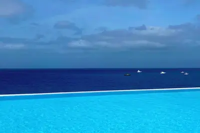 Image de Studio pour deux personnes-Stella Maris Villa Ramassage Gratuit !