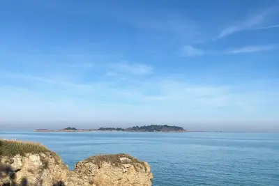 Image de Charmante Maison au Calme et au Bord de la Mer, Idéal Pour les Familles