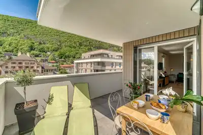 Image de Sevrier, Attique 79m2, Vues lac et montagnes, terrasse 38m2, 4pers.