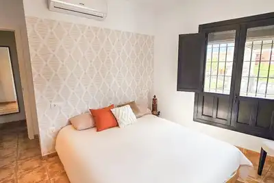 Image de Pura Vida Piso Tranquilo Terraza Piscina Aparcamiento - Playa 15mn, Centro 2mn