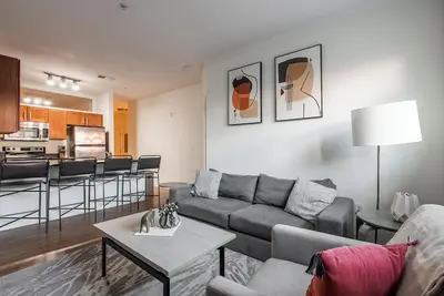 Image de Landing | Incredible 2bd, Gym, Rooftop Lounge