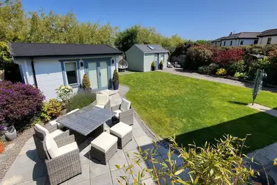 Image de Welcome to our family home in the bustling seaside town of Dungarvan.