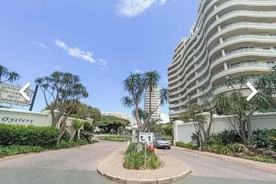 Image de Luxurious 2 bedroom beachfront apartment