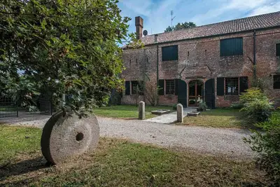 Image de Country Mansion near Venice Italy_3300_Squarefeet